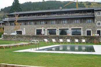 Bernat De So 3* Llivia